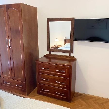 Guesthouse Maver كريس المظهر الخارجي الصورة