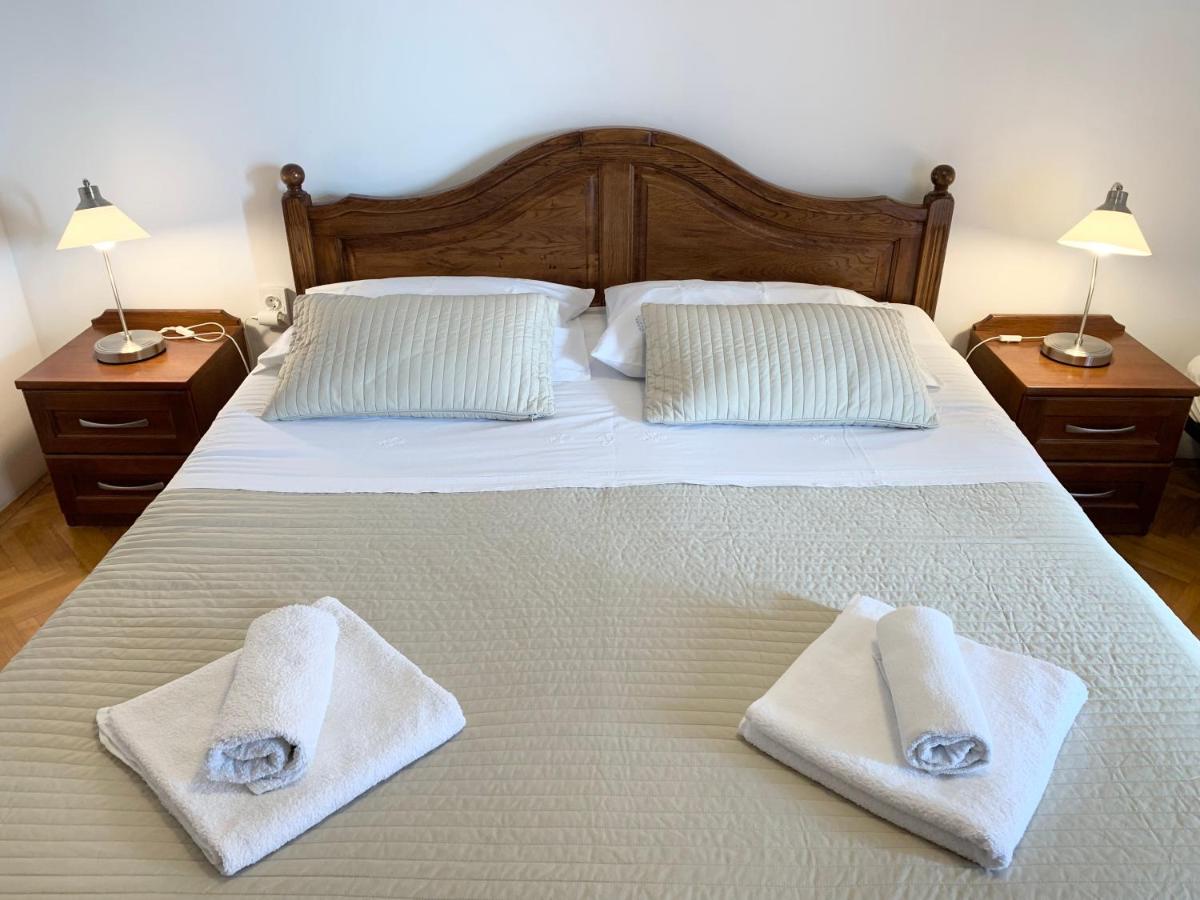 Guesthouse Maver كريس المظهر الخارجي الصورة