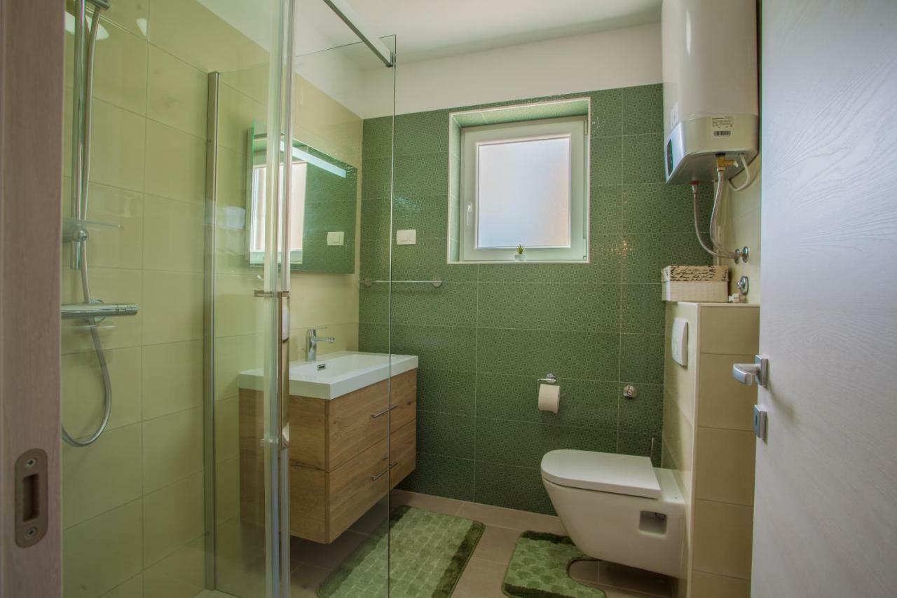 Guesthouse Maver كريس المظهر الخارجي الصورة